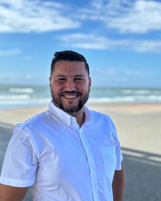 Photo of Luis Valencia, Limited Licensed Psychologist, MS, TLLP
