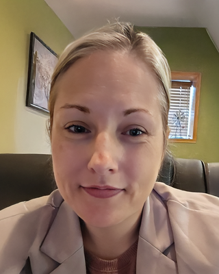 Photo of Staci Beto, Clinical Social Work/Therapist, LICSW