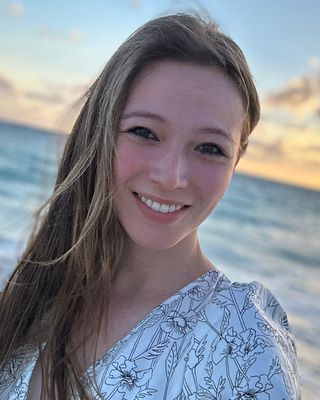 Photo of Danielle Moy Sarns, Clinical Social Work/Therapist, LLMSW