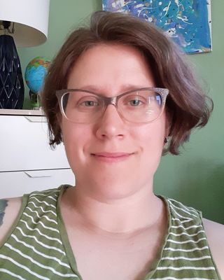 Photo of Amelia Upton - Dynamic Family Art Therapy, Marriage & Family Therapist in Edmonds, WA