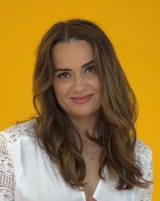 Photo of Olga Colangelo, Registered Psychotherapist (Qualifying), BA, MACP