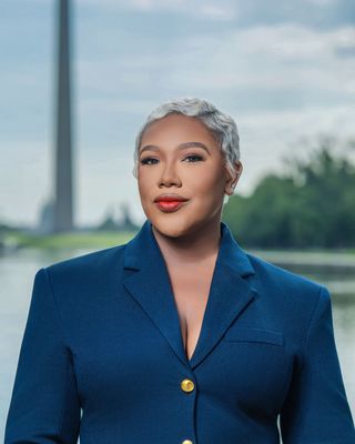 Photo of Scarlett Sierra, Registered Clinical Social Worker Intern, LMSW, RCSWI