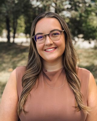 Photo of Anna Rives, Clinical Social Work/Therapist, LMSW