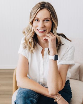 Photo of Jillian Perry, Marriage & Family Therapist, MA, LMFT, PMH-C