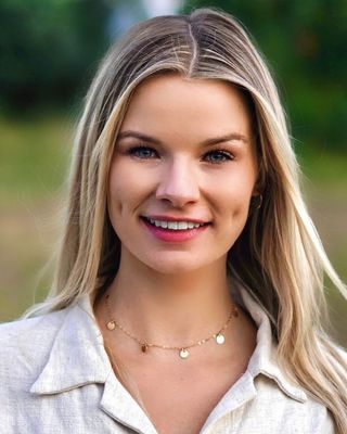Photo of Stanzi Wicht, Pre-Licensed Professional in Shirley, NY