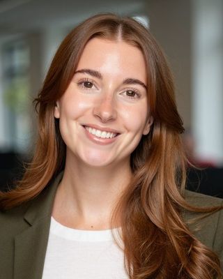 Photo of Mia G Goldberg, Pre-Licensed Professional