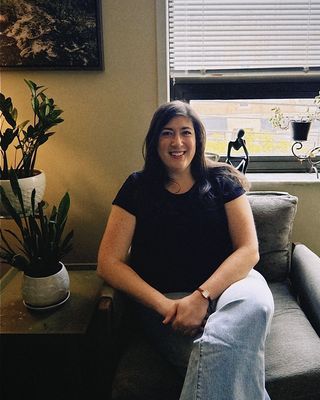 Photo of Shoshana Diller, Clinical Social Work/Therapist, LISW