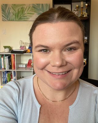 Photo of Sydney Osborne, Registered Psychotherapist, MACP