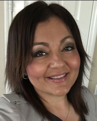 Photo of Elia Godinez, Clinical Social Work/Therapist, LCSW