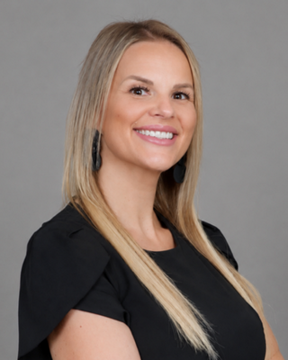 Photo of Shelby McFarland, Psychiatric Nurse Practitioner, PMHNP