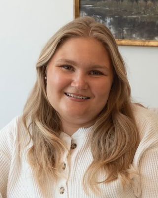 Photo of Megan Appleton, Registered Psychotherapist (Qualifying), MACP