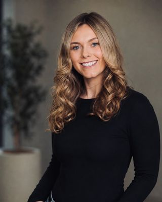 Photo of Kali Herrera, LMSW