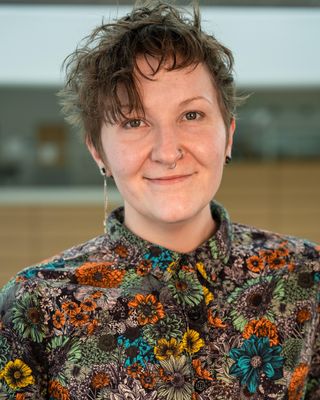 Photo of Ryn Rising, Professional Counselor Associate, MA, LPCA