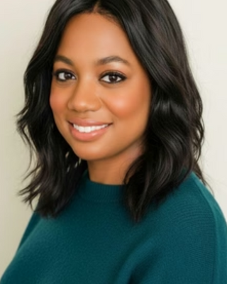 Photo of Janna Fennell, Licensed Professional Clinical Counselor, LPCC
