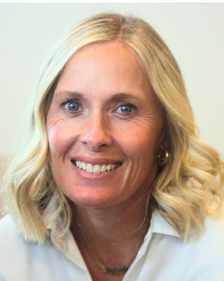 Photo of Carly Allred, Marriage & Family Therapist Associate, MS, AMFT