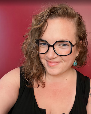 Photo of Jess Homan, Licensed Independent Social Worker, LISW-S