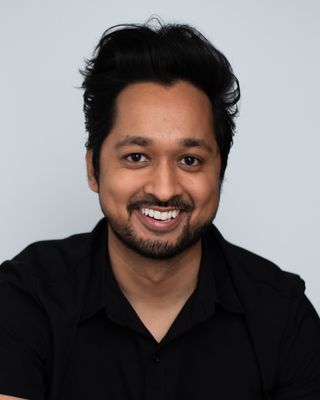 Photo of Muneeb Shahid, Registered Psychotherapist, RP, MACP, BASc