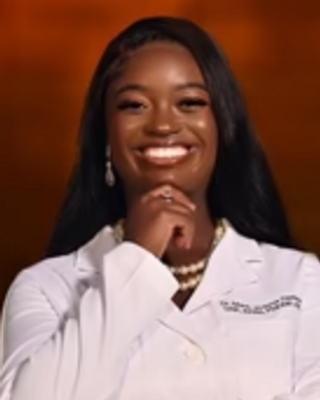 Photo of Mara-Joanne Derinor, Psychiatric Nurse Practitioner, PMHNP