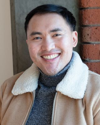 Photo of Luke Thao, Marriage & Family Therapist Associate in Bellevue, WA