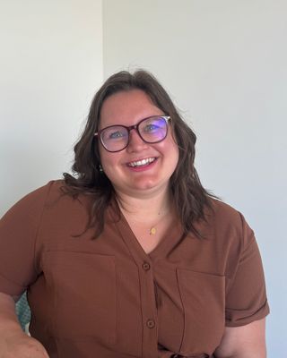 Photo of Kaitlin Wolfe - Kaitlin Wolfe - Everest Therapeutics, Clinical Social Work/Therapist, BSW, MSW