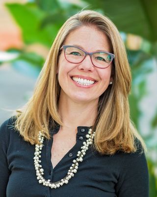 Photo of Leslie Choi, Psychiatric Nurse Practitioner, CPNP, PMHNP