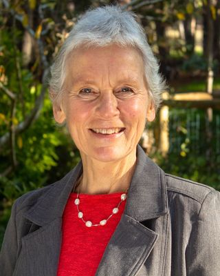 Photo of Frauke Hobbs, Psychotherapist, MA, PACFA