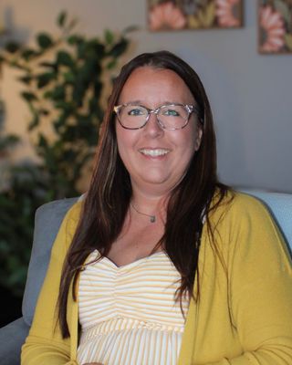 Photo of Ashley Rose Pecina, Clinical Social Work/Therapist, LISW, MSW
