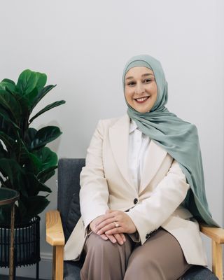 Photo of Mahasen Jamal, Counsellor, MA, ACA-L4