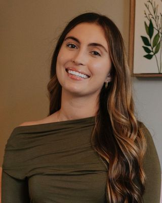 Photo of Malia Miller, Marriage & Family Therapist Intern, MS