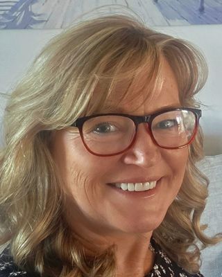 Photo of Mary Barrie, Psychotherapist, MA, MBABCP