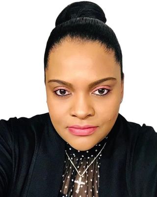 Photo of Nisha Antoine, Counselor, LMHC