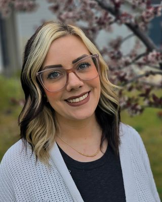 Photo of Brynn Wright, Counselor, LCPC