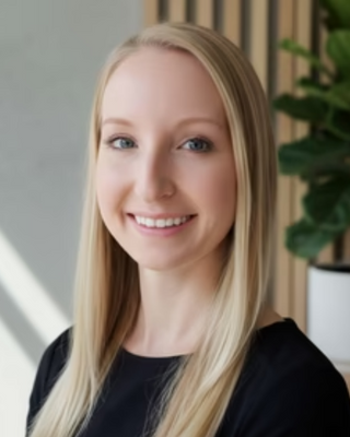 Photo of Taylor Melville, Psychologist, LP