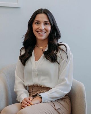 Photo of Lindy Stasiuk, Registered Provisional Psychologist, MACP