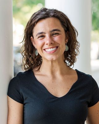 Photo of Taylor Roberts, Clinical Social Work/Therapist, LCSW