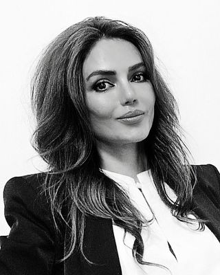 Photo of Yasmine Khan, Psychologist, MSc, GMBPsS