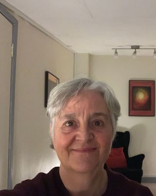 Photo of Ruth Jones, Counsellor, MA, MNCPS Acc.