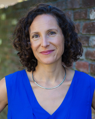 Photo of Shannon Hagan, Psychologist in Adams Point, Oakland, CA