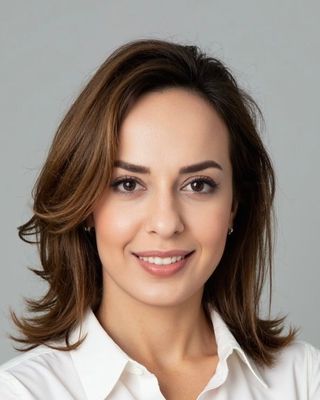 Photo of Bolour Kalibar, Registered Psychotherapist, MA, Cicapp