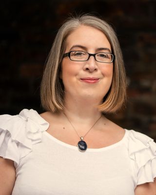 Photo of Hannah Paskin, Psychotherapist, MBABCP