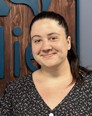Photo of Lauren Vicente, LMSW
