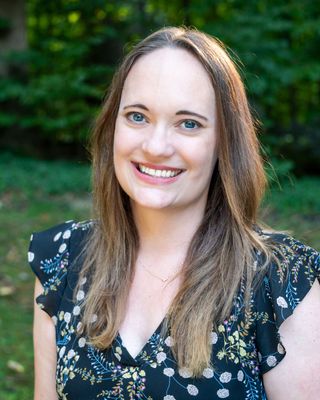Photo of Leigh Roberts, Clinical Social Work/Therapist, LCSW