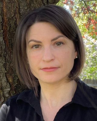 Photo of Jessica Baecker, Licensed Clinical Professional Counselor, LCPC