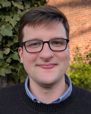 Photo of Andrew Baskin, LSW