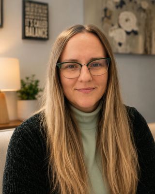 Photo of Holly Miller, Counselor, LMHC, LPCC