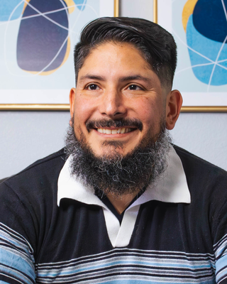 Photo of Adrian Romo, Marriage & Family Therapist, LMFT