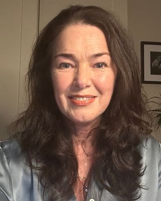 Photo of Janine Hayward, Psychologist, PsychD, HCPC - Clin. Psych.