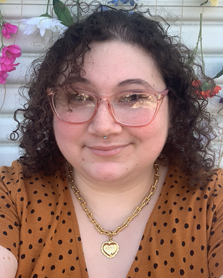 Photo of Kasey Mandelbaum, Marriage & Family Therapist Associate in California
