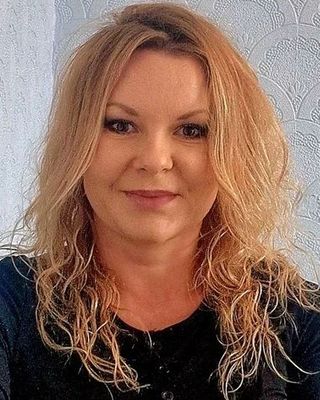 Photo of Kate Gadowska, Psychotherapist, MBACP
