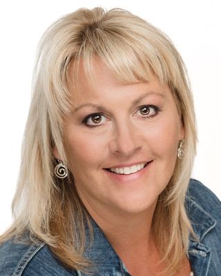 Photo of Lisa Cobb - Lisa Cobb LMSW, LLC, Licensed Master Social Worker, LMSW